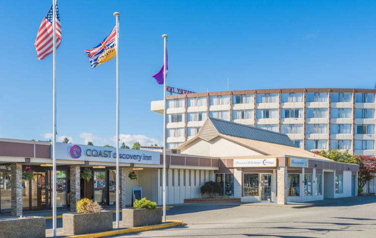 Coast Discovery Inn And Marina Voorkant