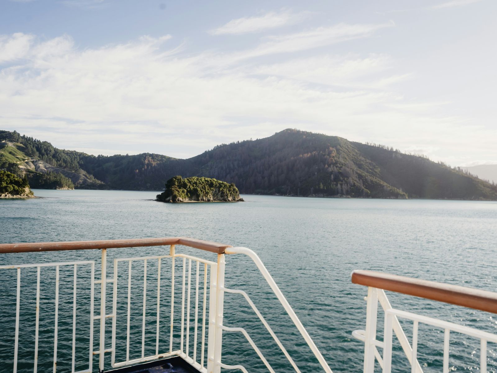Rondreis Nieuw Zeeland, Picton, Interislander ferry, bootreling