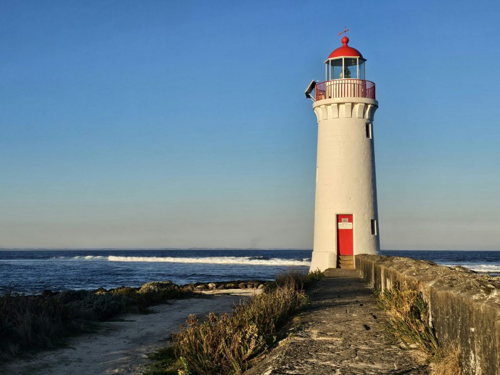 Rondreis Australië, Port Fairy, vuurtoren in de zon