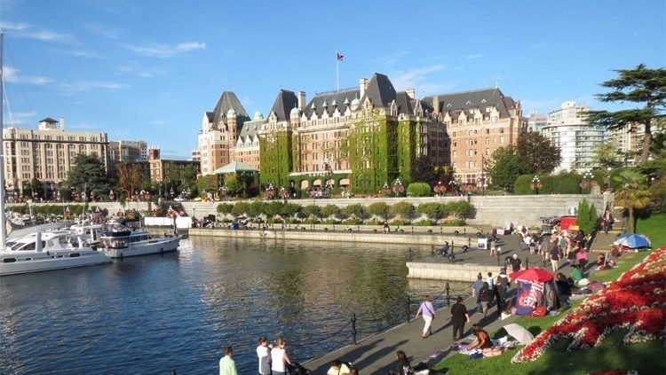 Victoria-Canada-aspect-ratio-1000-563