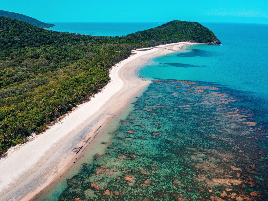 Rondreis Australië, Great Barrier Reef, water bij de kust