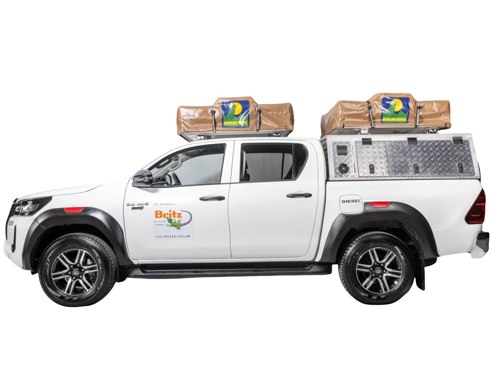Britz Afrika Toyota Double Cab Exterior 3