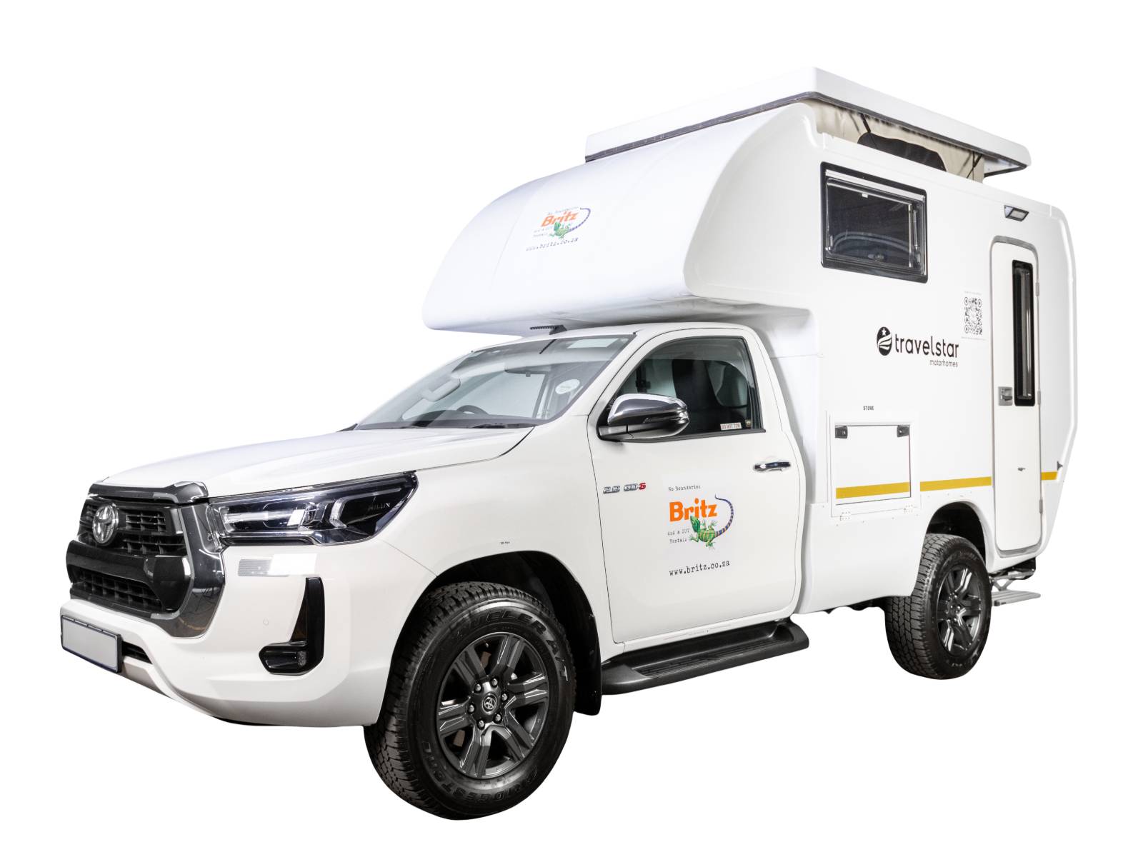 Britz Afrika Toyota Navi Single Cab Exterior 1