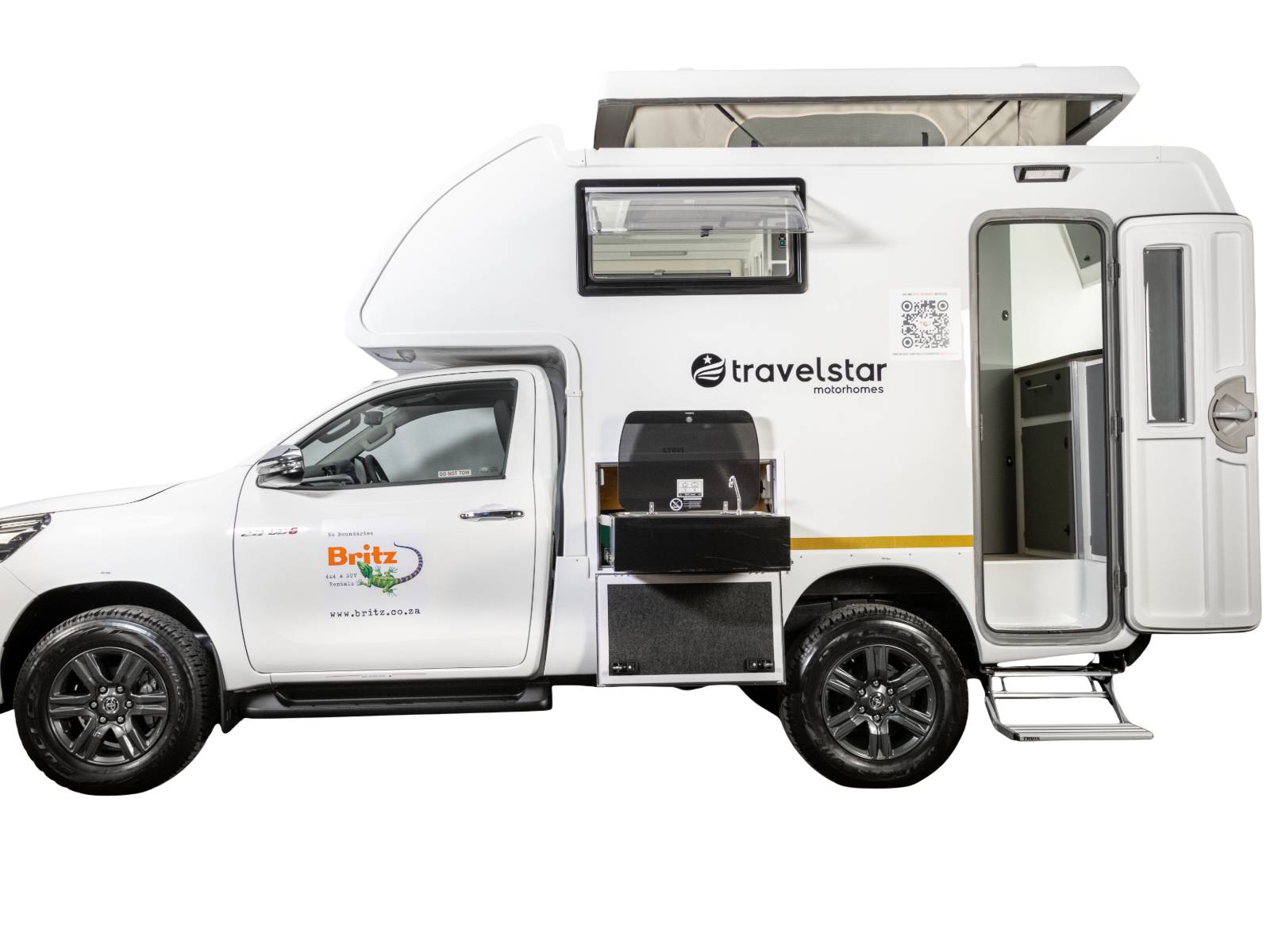 Britz Afrika Toyota Navi Single Cab Exterior 2