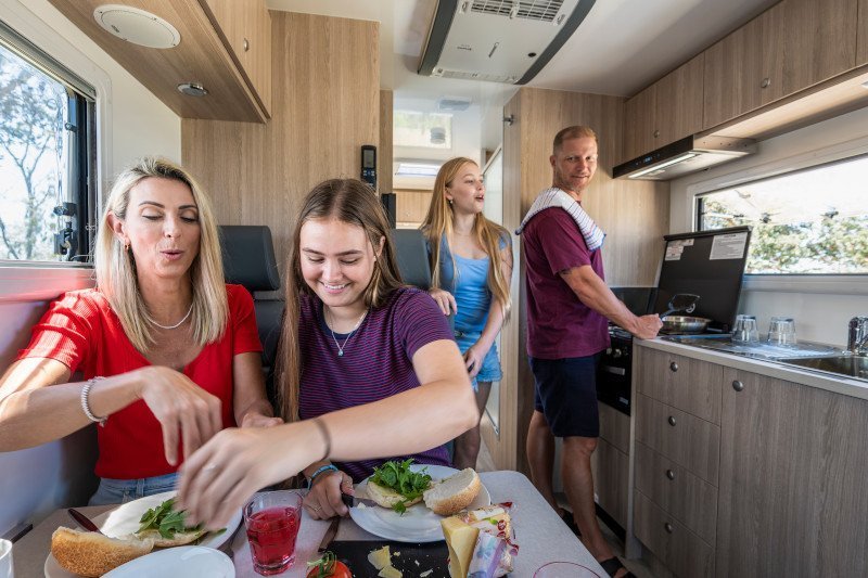 Maui 4 Berth Beach AU Zithoek Familie
