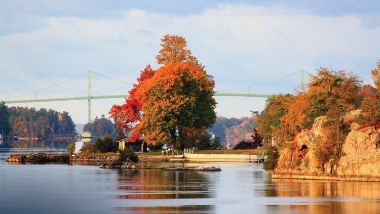 Thousand Island Bridge Herfst Ontario | Rondreis Canada
