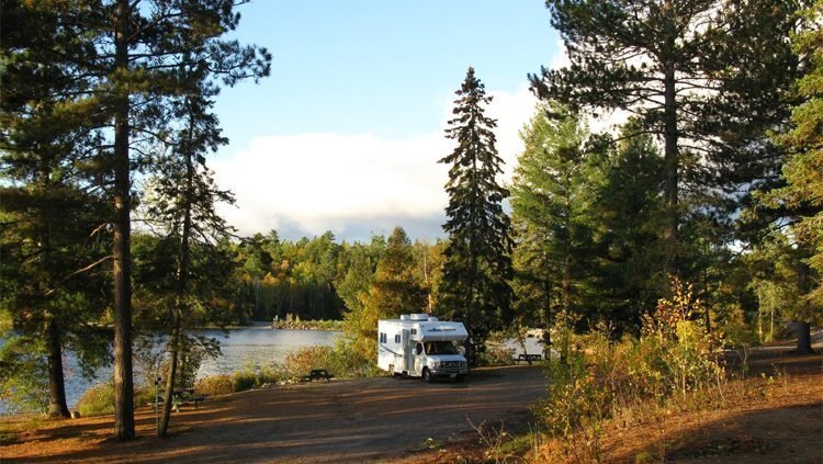 Canada-Camper-Fraserway-herfst
