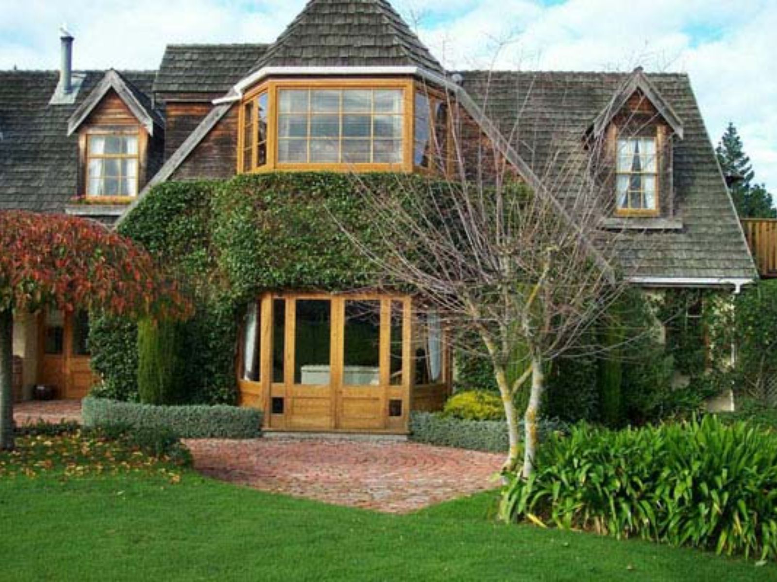 Rondreis Nieuw Zeeland, Kaikoura, Fyffe Country Lodge, Voorkant Van Lodge Met Ingang