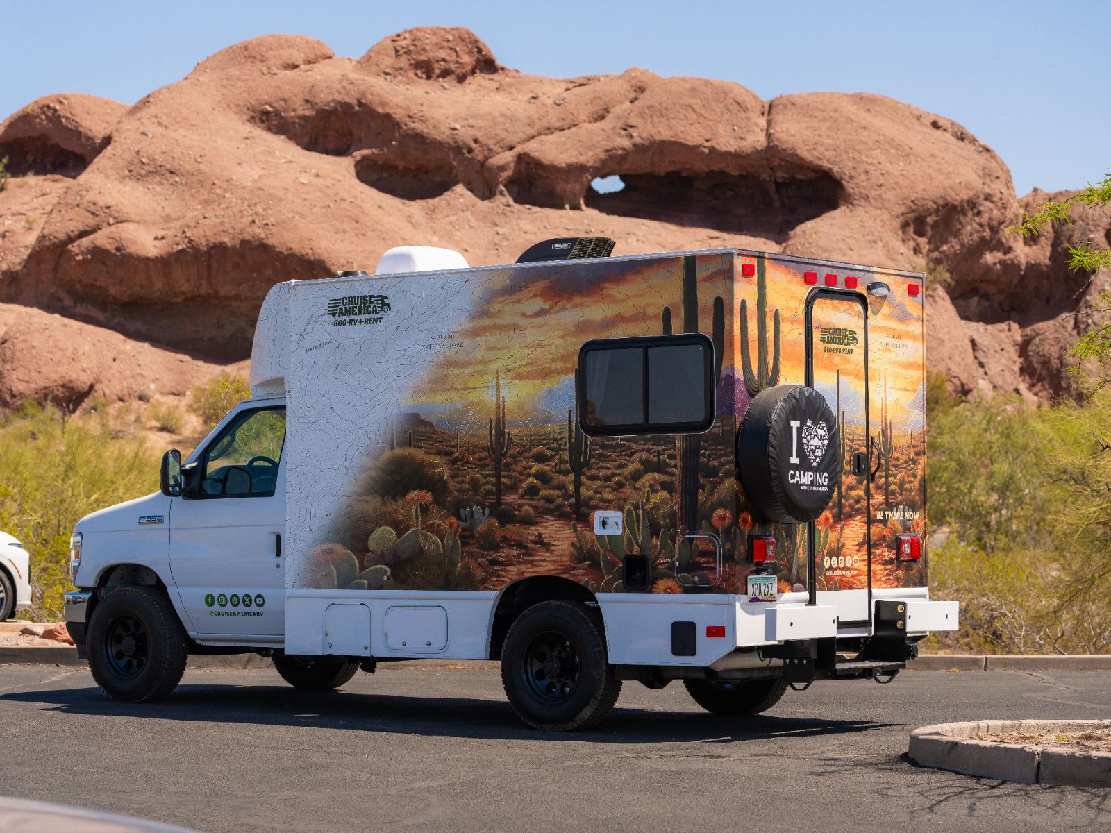 Cruise America, C18 Ultra Compact, Exterieur