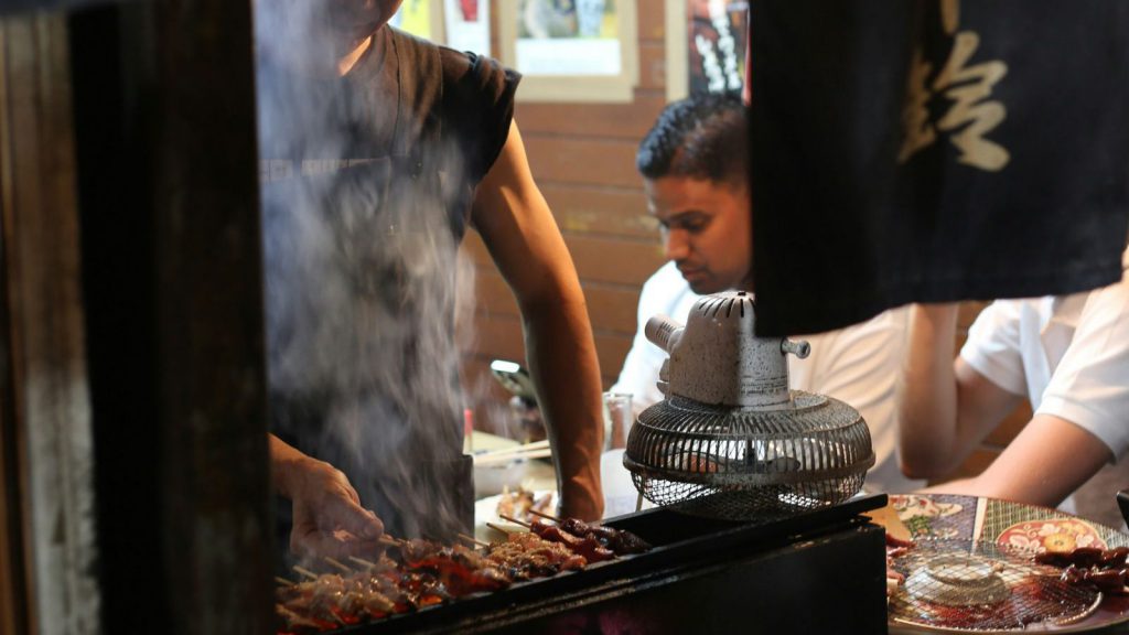 Rondreis Japan, Tokyo, Excursie Tokyo Foodtour, Restaurant Met Koks
