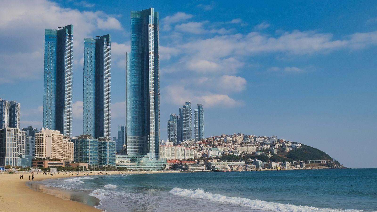 Rondreis Zuid Korea, Busan, Skyline Met Strand