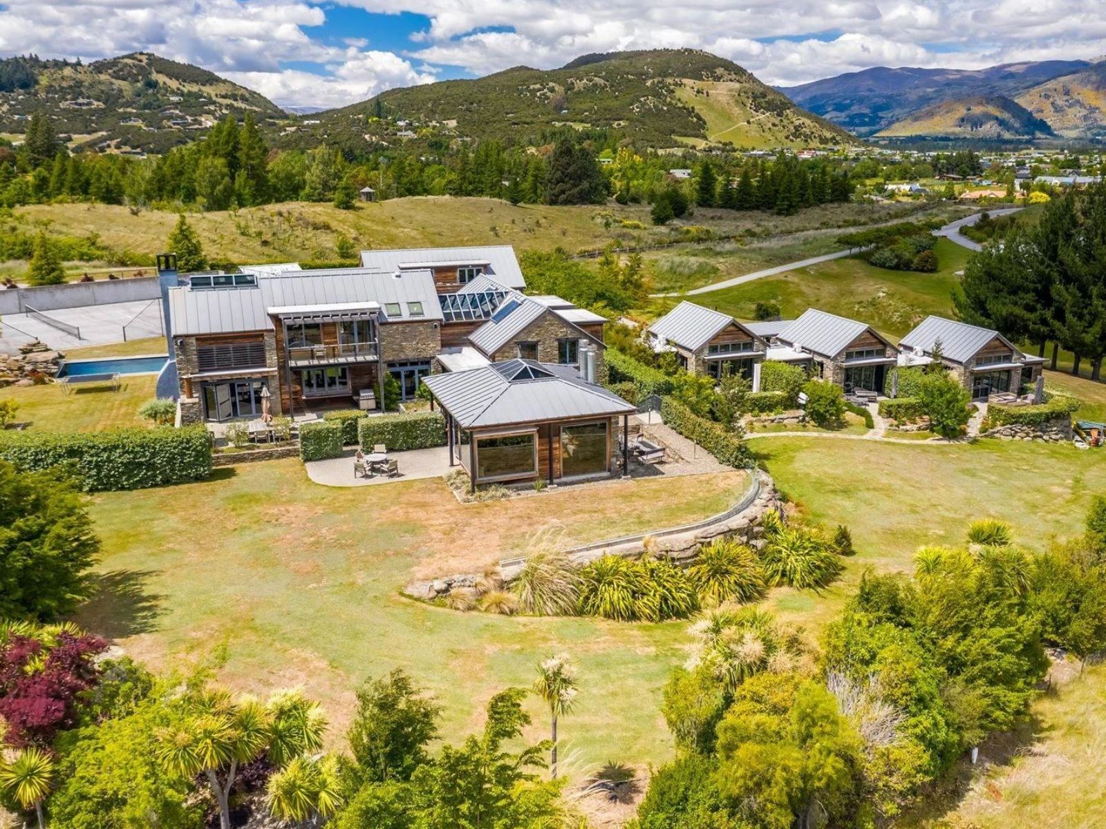 Rondreis Nieuw Zeeland, Wanaka, Tin Tub Lodge, Accomodatie In Omgeving