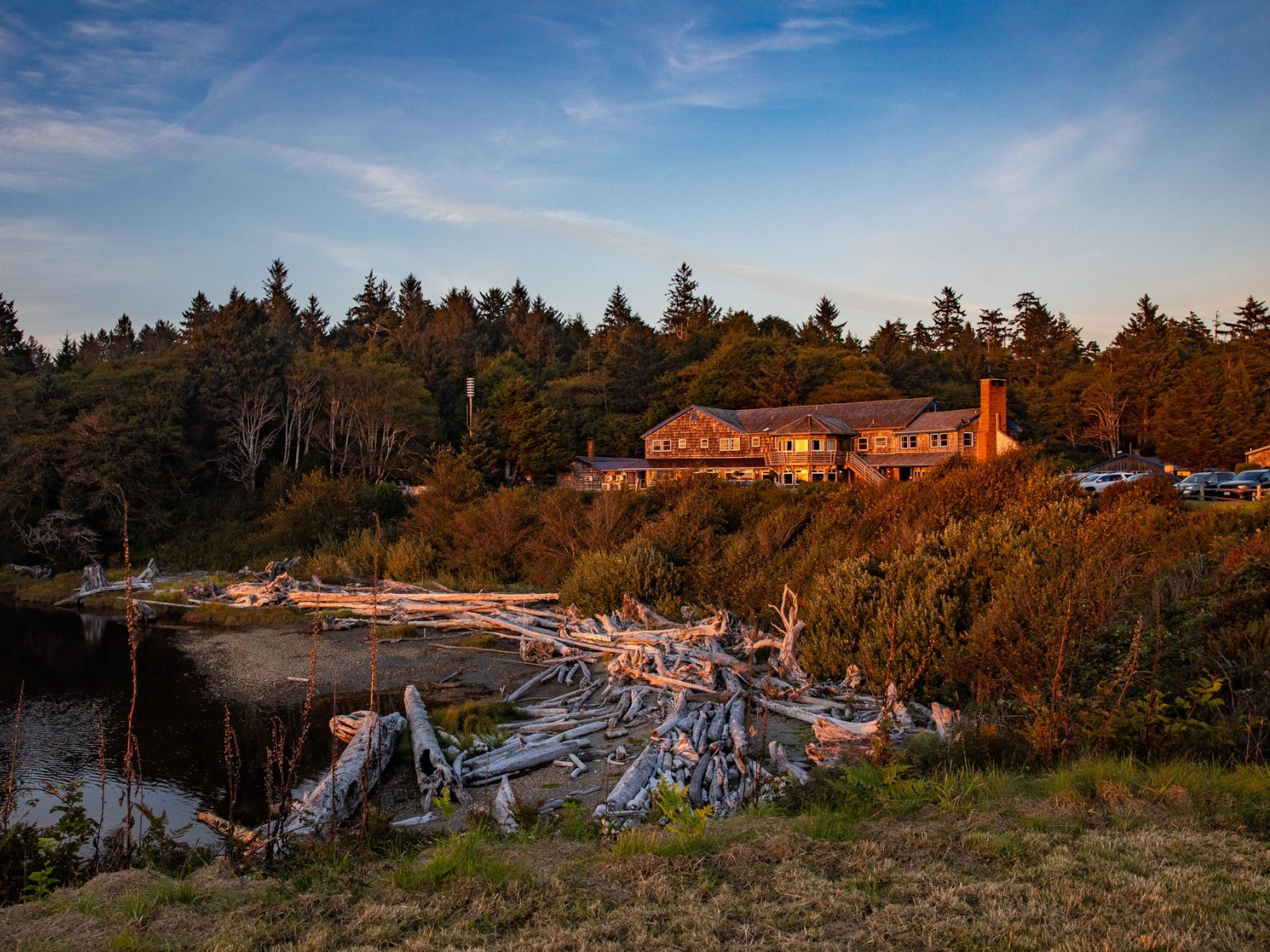 Rondreis Amerika, Olympic National Park, Kalaloch Lodge, vooraanzicht hotel