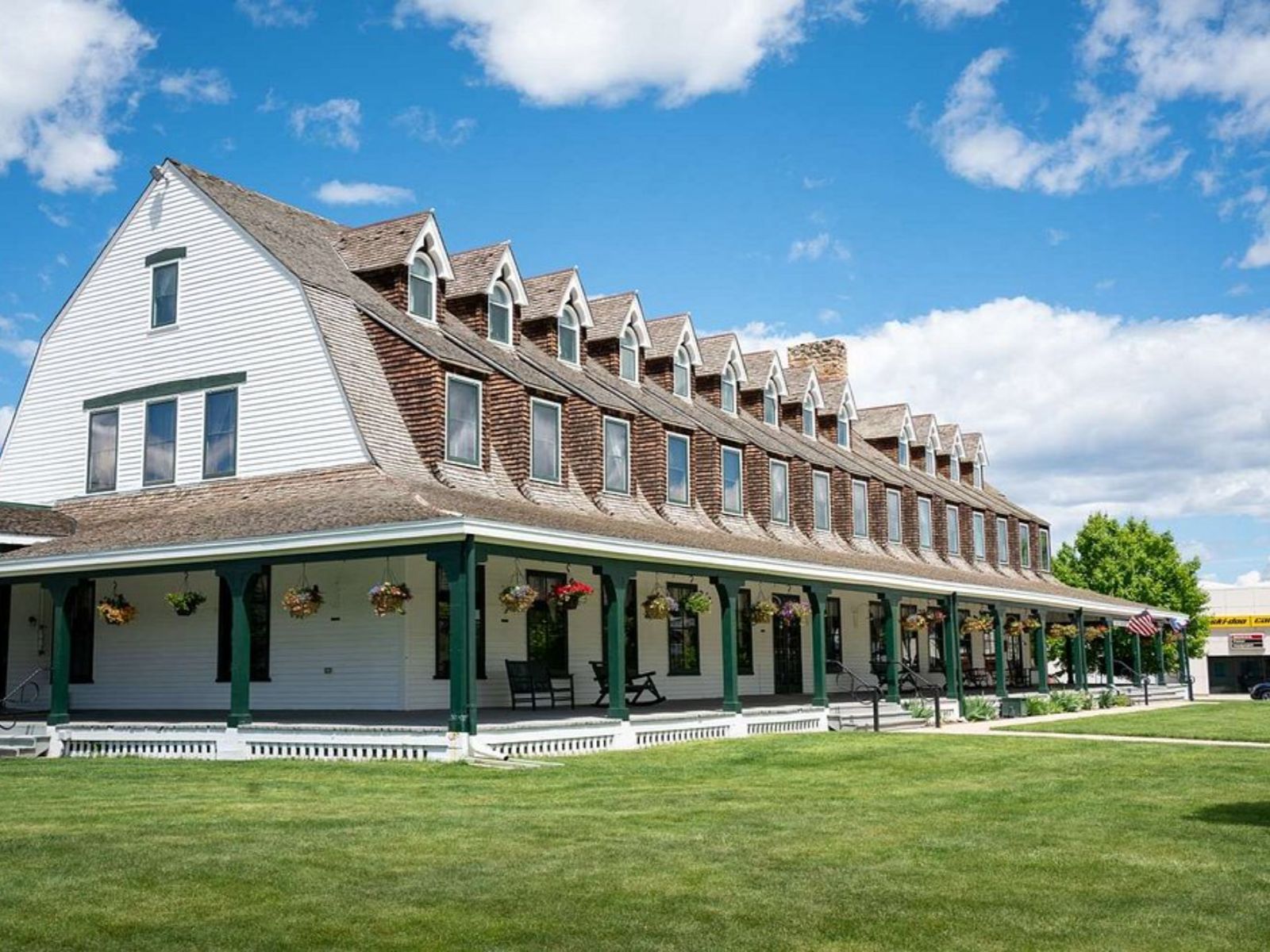 Rondreis Amerika, Sheridan, Sheridan Inn, Best Western Signature Collection, buitenaanzicht