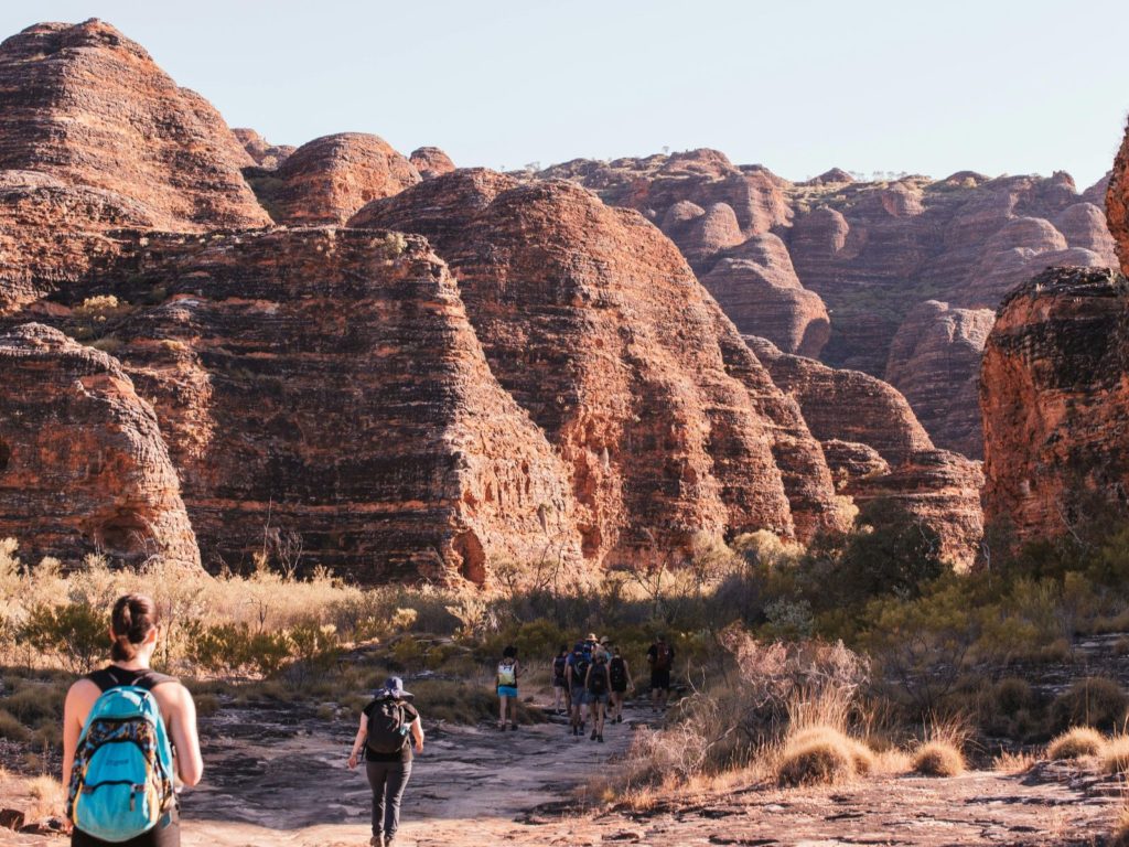 Rondreis Australië, Purnululu National Park, Bergen Met Mensen