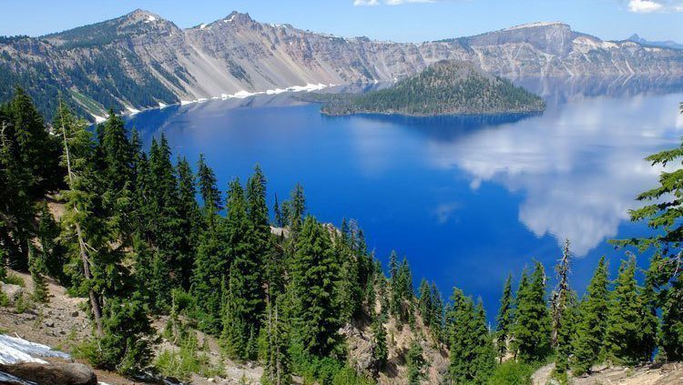Crater Lake National Park & Medford | USA