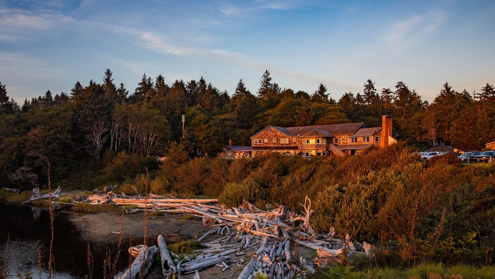 Rondreis Amerika, Olympic National Park, Kalaloch Lodge, vooraanzicht hotel