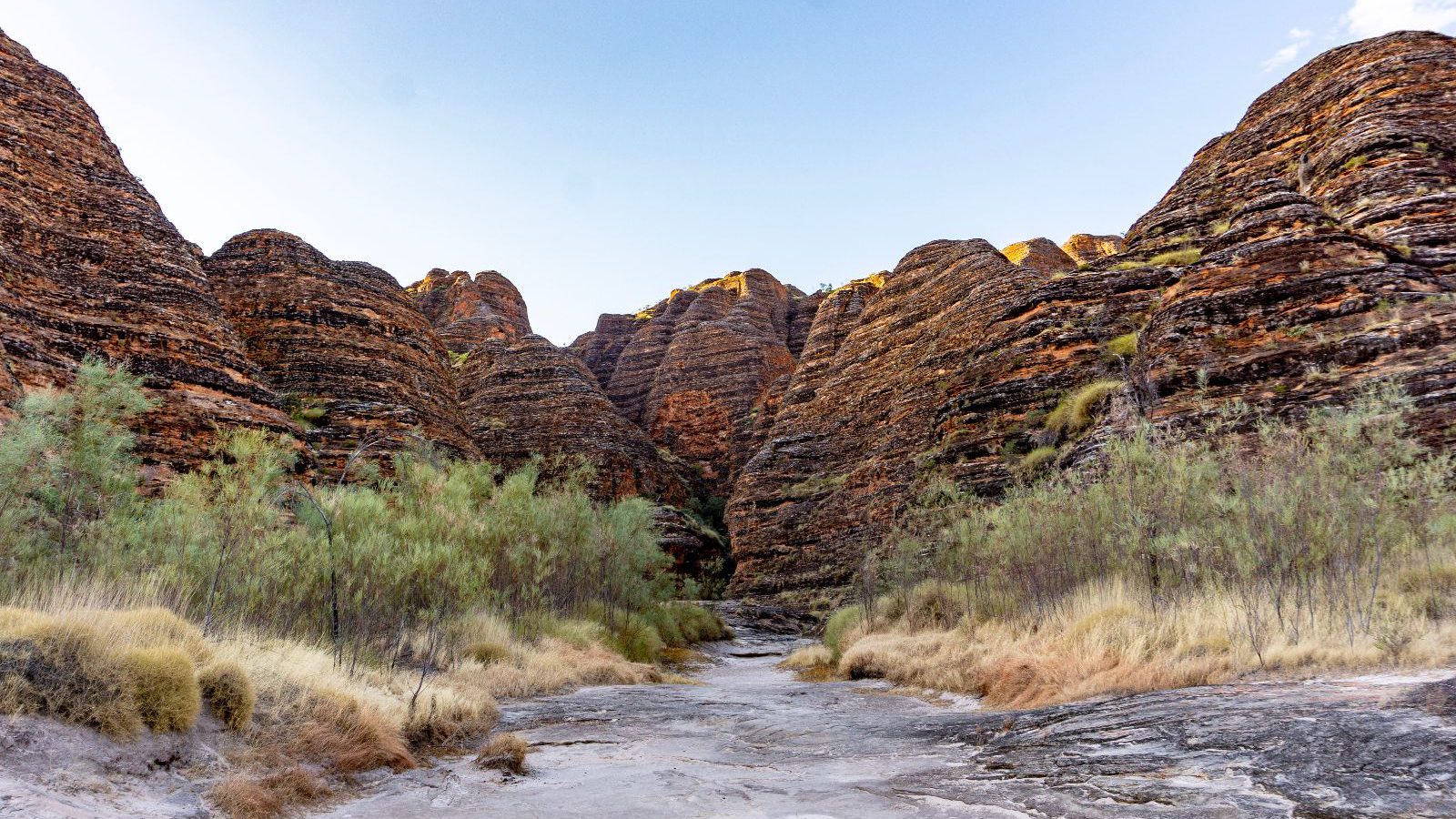 Rondreis Australië, Halls Creek, Purnululu NP rotskliffen