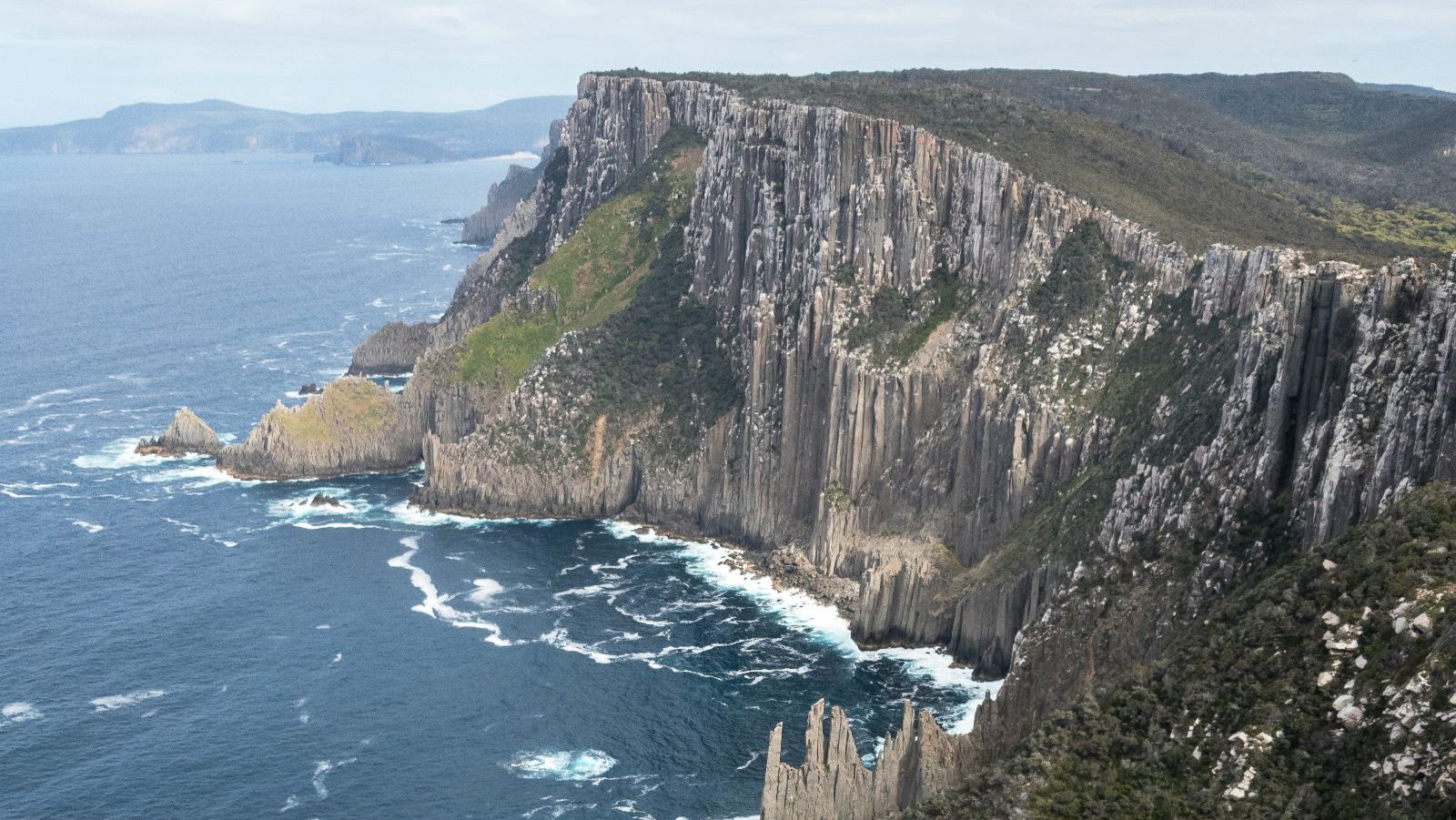 Rondreis Australië, Tasman National Park, Dramatische Kliffen