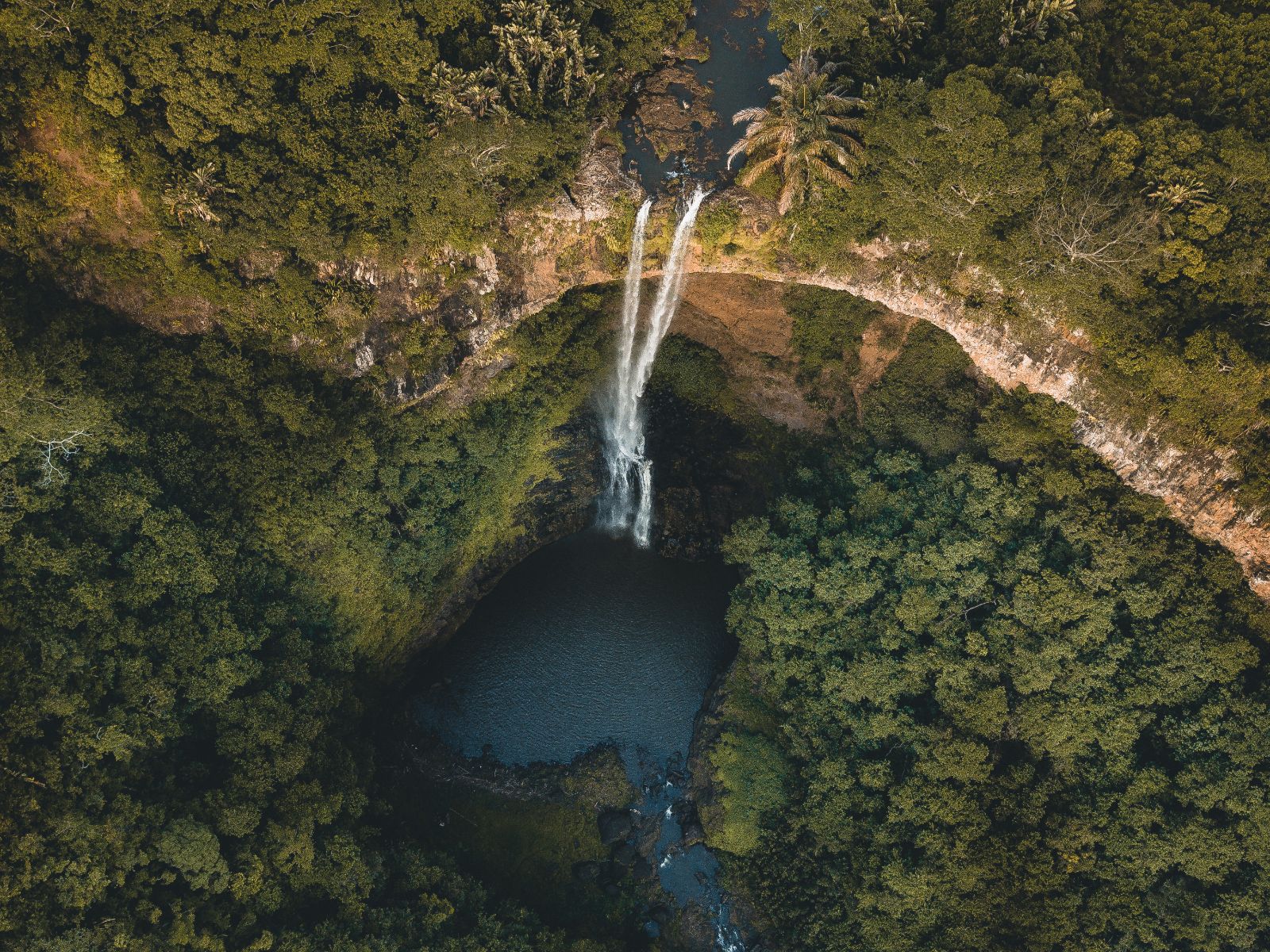 Rondreis Mauritius, Chamarel, Chamarel waterval van bovenaf, MTPA