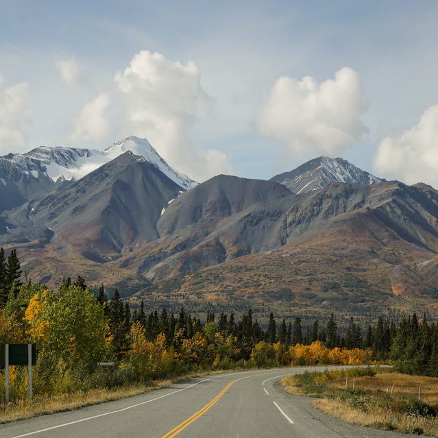 Rondreis-Yukon-verlaten-wegen-in-de-Yukon