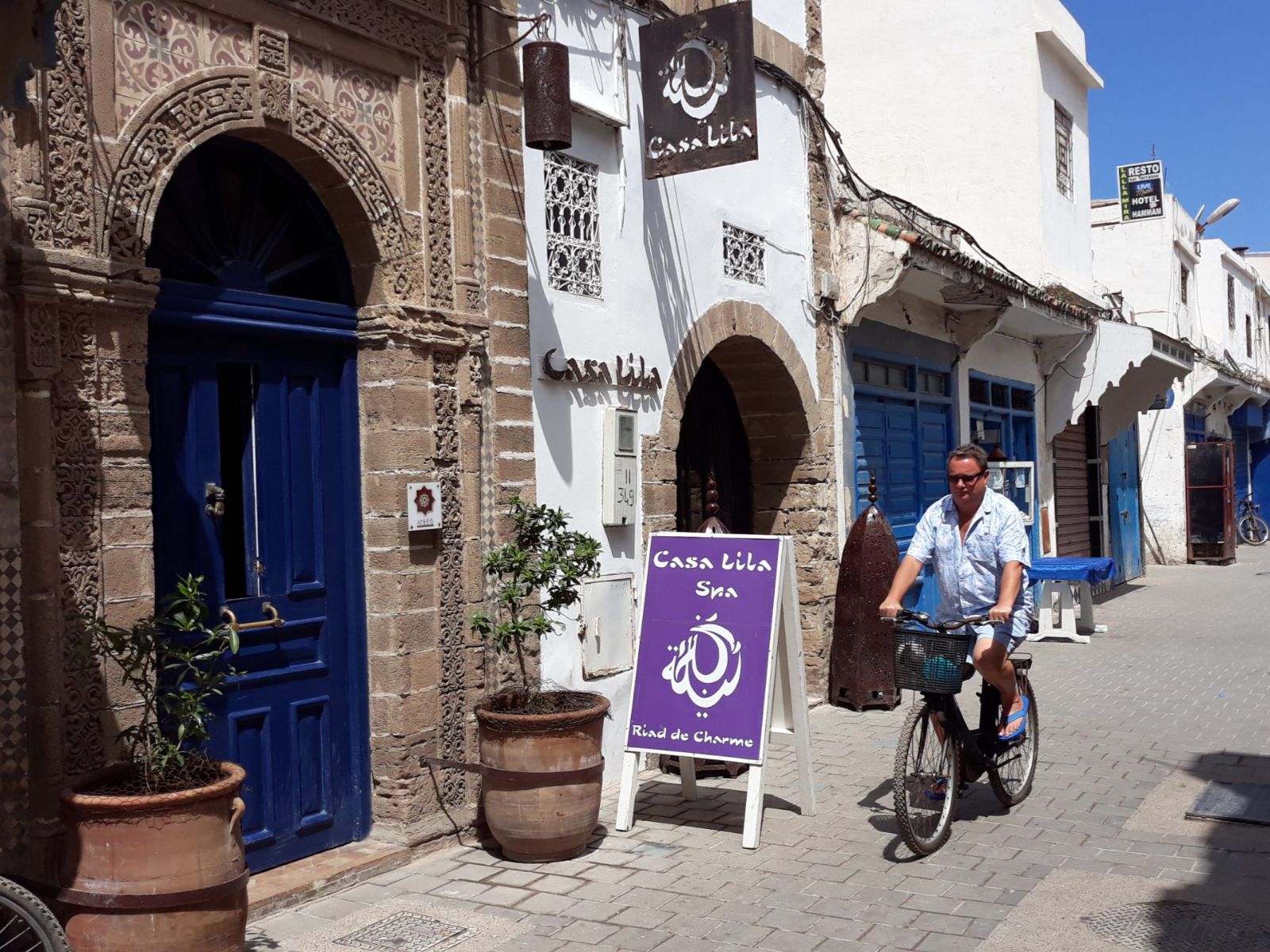 Rondreis Marokko, Essaouira, Riad Casa Lila, spa ingang
