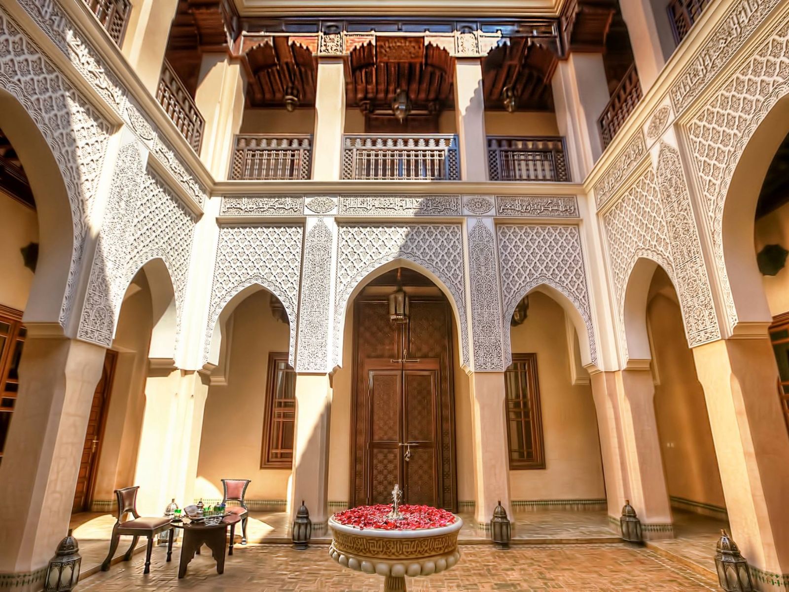 Rondreis Marokko, Marrakech, Riad Kniza, lobby van het hotel