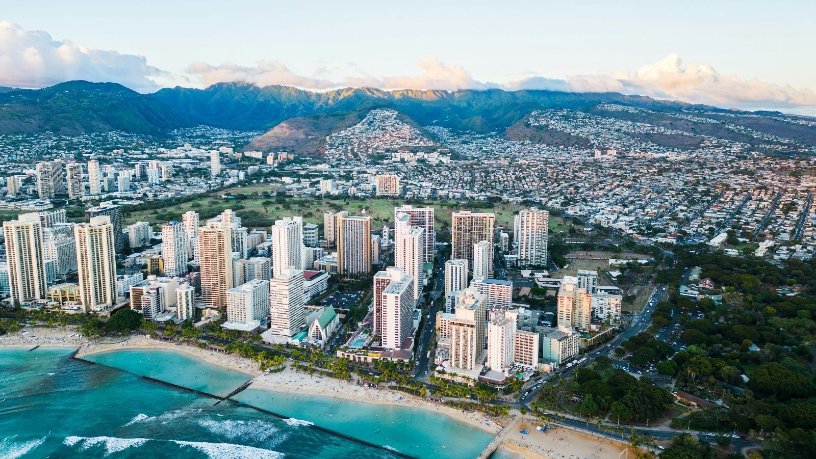 Rondreis Amerika, Honolulu, Stad van boven